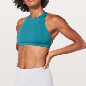 Lululemon free to be serene high neck sports bra